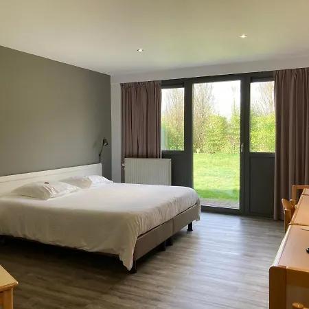 Hotel Le Relais De La Haute Sambre 3*