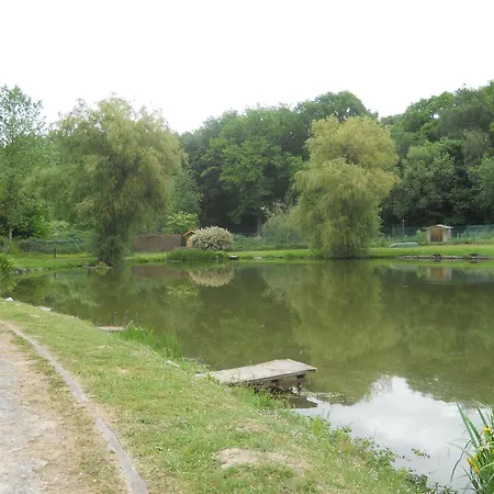 Le Relais De La Haute Sambre Отель